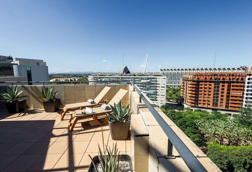 فندق Valencia Oceanic Affiliated By Meliá
