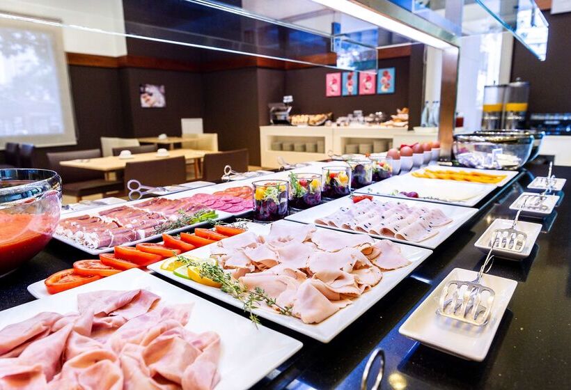 فندق Valencia Oceanic Affiliated By Meliá