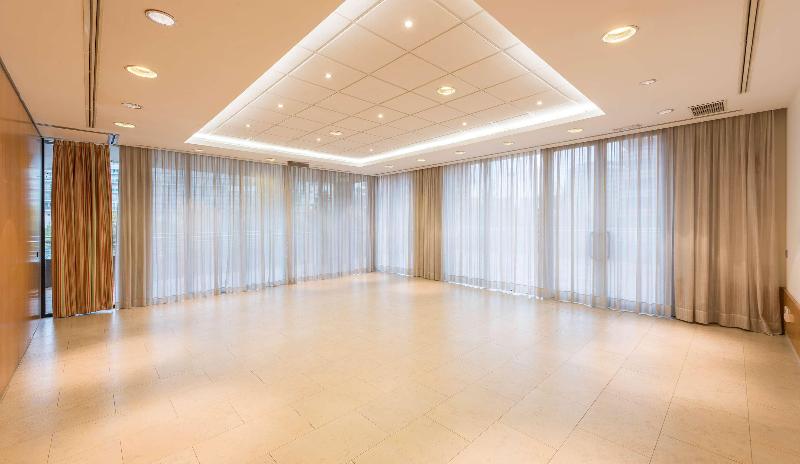 فندق Valencia Oceanic Affiliated By Meliá