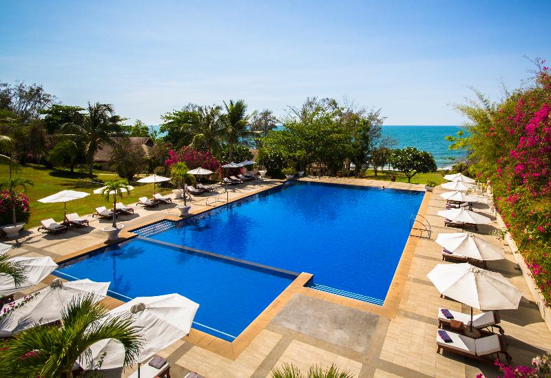 هتل Victoria Phan Thiet Beach Resort & Spa