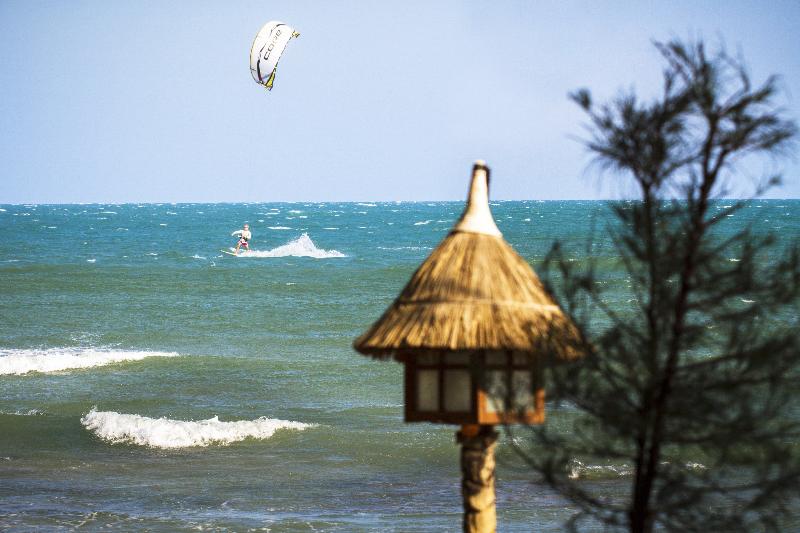 هتل Victoria Phan Thiet Beach Resort & Spa