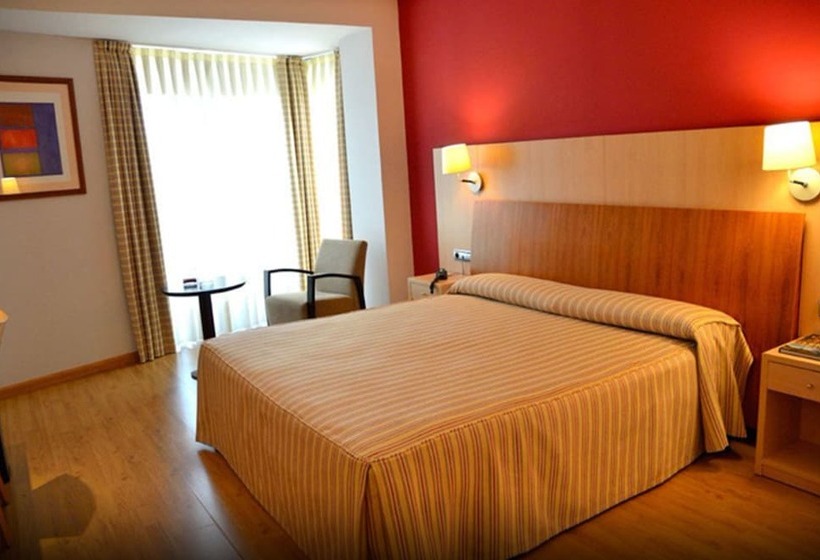 هتل Villa De Benavente