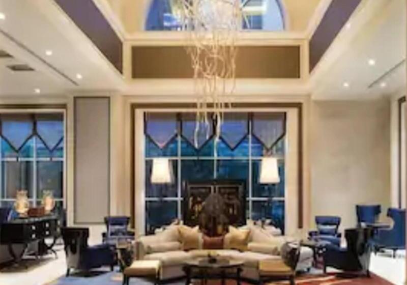 Отель Ramada Plaza Tianlu