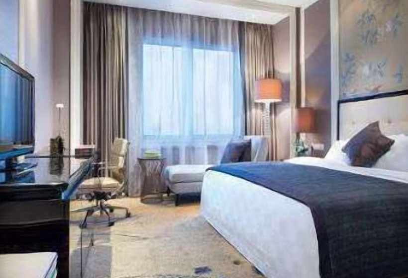 Отель Ramada Plaza Tianlu