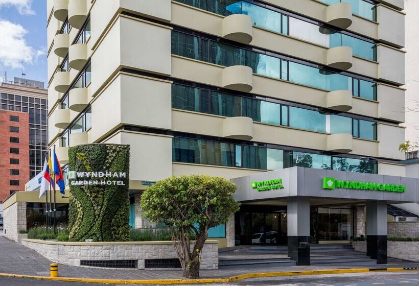 هتل Wyndham Garden Quito