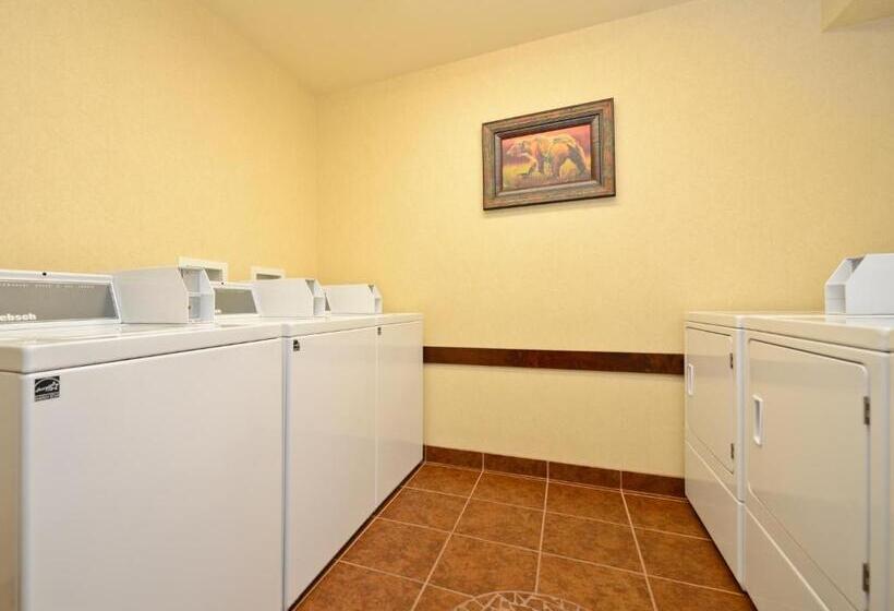 فندق Yellowstone West Gate