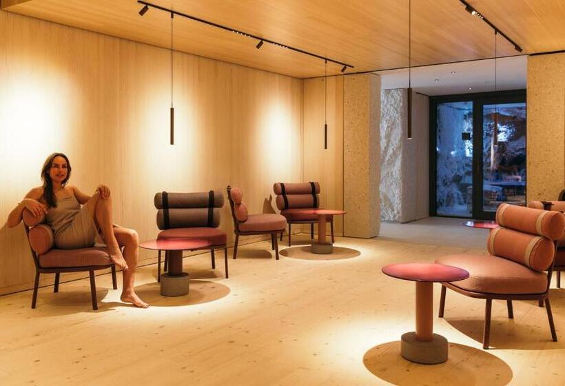 La Couronne Hotel & Spa