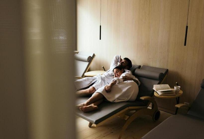 La Couronne Hotel & Spa