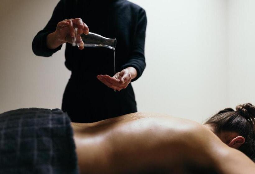 La Couronne Hotel & Spa