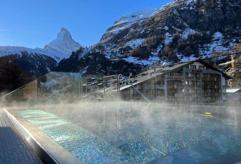 La Couronne Hotel & Spa