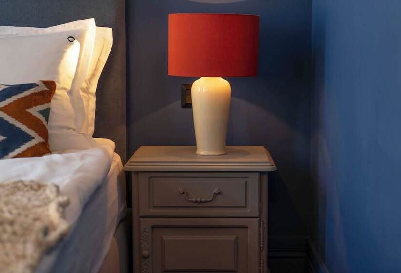 Maria Luisa by Introvert Hotels