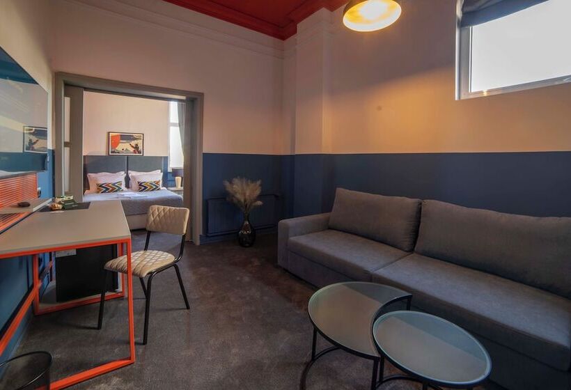 Maria Luisa by Introvert Hotels