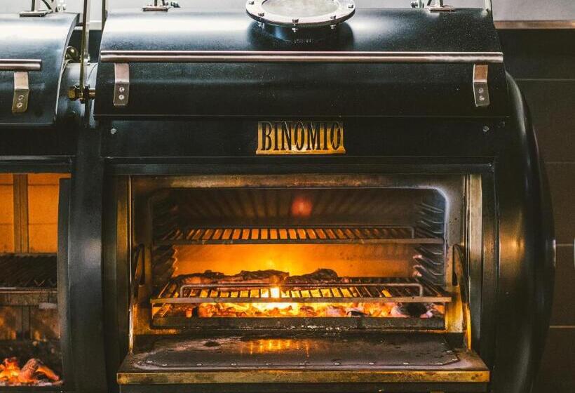 Novotel Barcelona Cornella