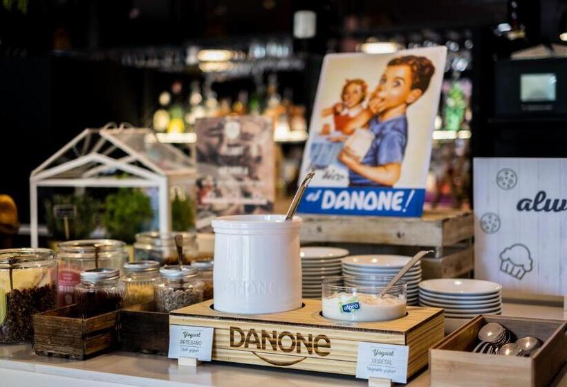 Novotel Barcelona Cornella