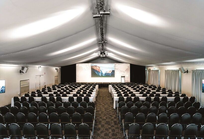 Oaks Cypress Lakes Resort