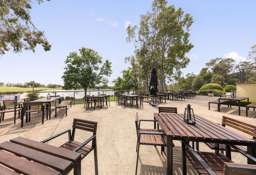 Oaks Cypress Lakes Resort