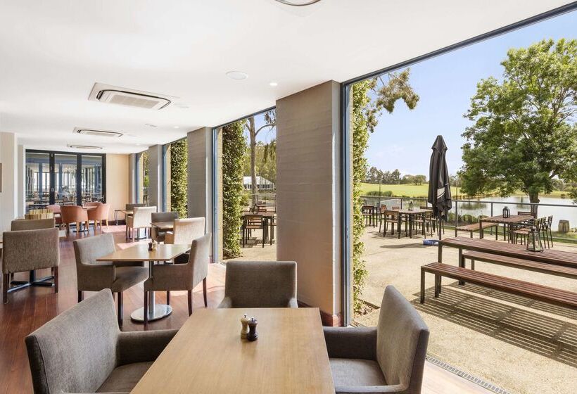 Oaks Cypress Lakes Resort