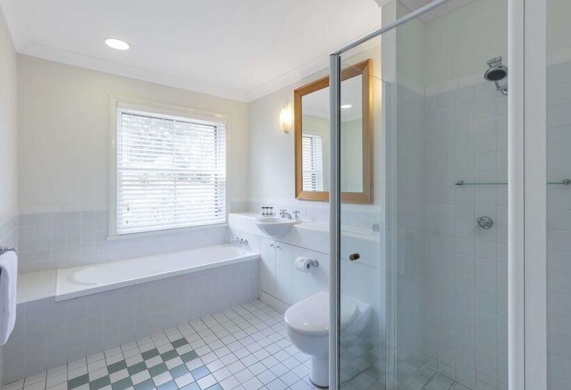 Oaks Cypress Lakes Resort