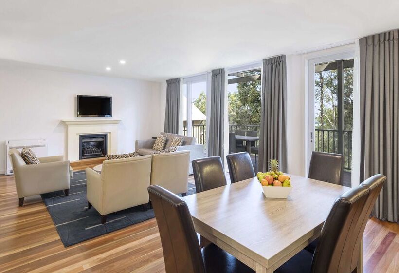 Oaks Cypress Lakes Resort