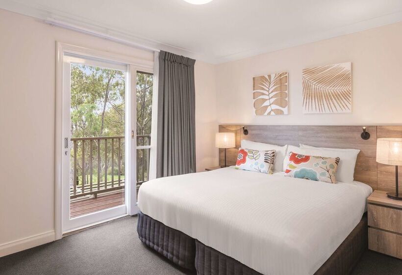 Oaks Cypress Lakes Resort