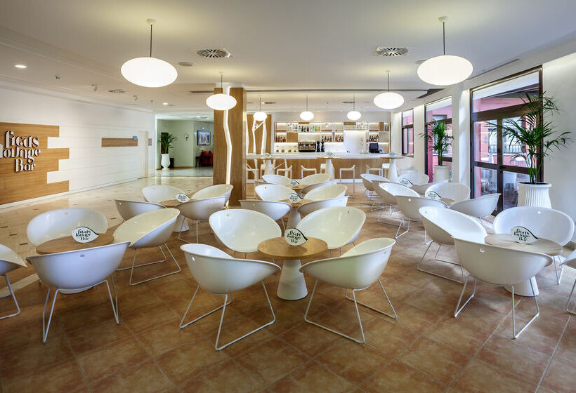 Occidental Isla Cristina