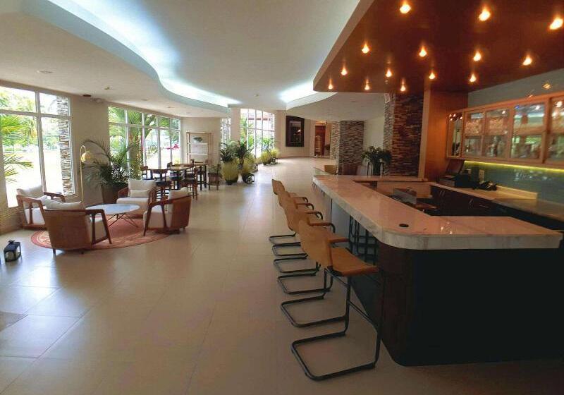 Radisson Hotel Panama Canal