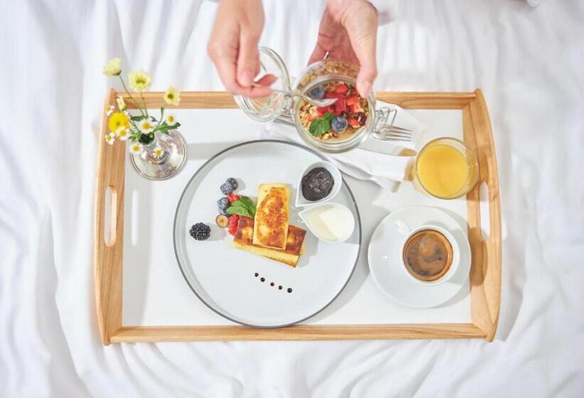 Ratonda Centrum Hotels