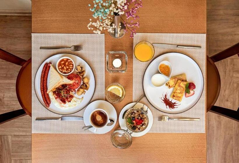 Ratonda Centrum Hotels