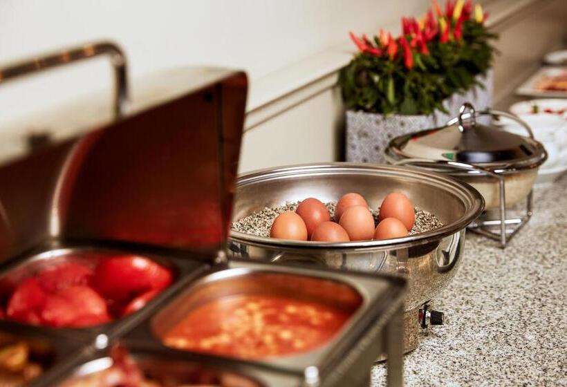 Ratonda Centrum Hotels