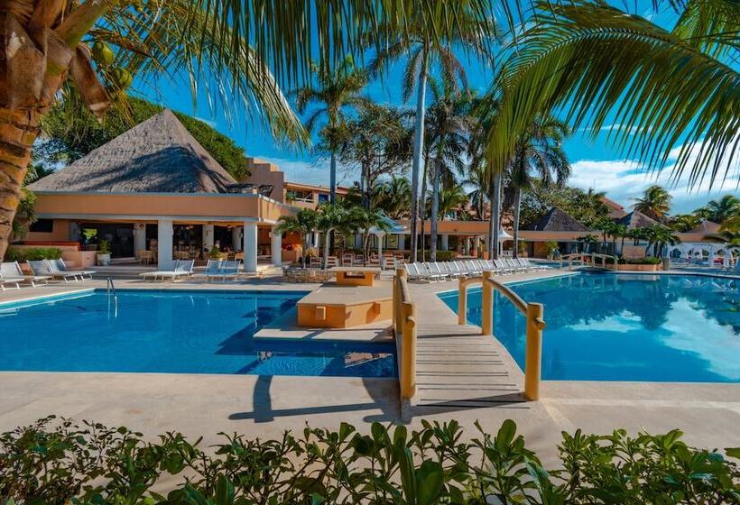 منتجع Puerto Aventuras Hotel & Beach Club