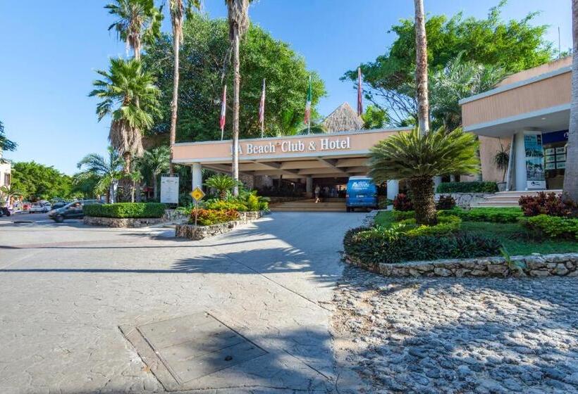 منتجع Puerto Aventuras Hotel & Beach Club