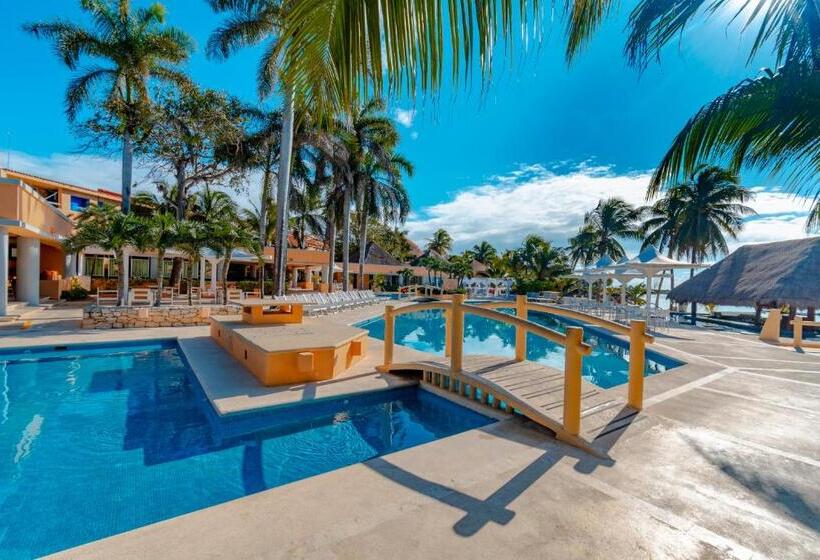 منتجع Puerto Aventuras Hotel & Beach Club