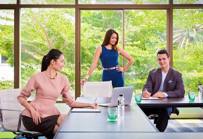 استراحتگاه Pullman Pattaya Hotel G