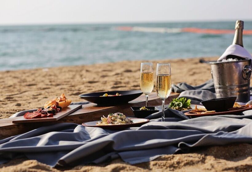 استراحتگاه Pullman Pattaya Hotel G