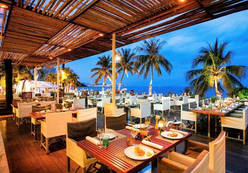 استراحتگاه Pullman Pattaya Hotel G