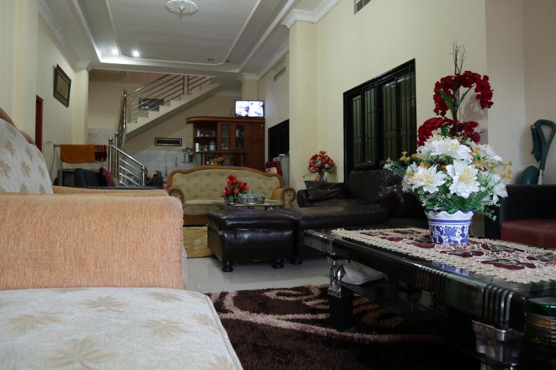 酒店 Reddoorz Syariah At D Rizs Homestay