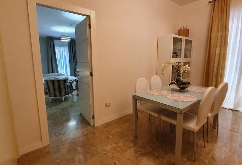 تختخواب و صبحانه Bb Suite Siracusa