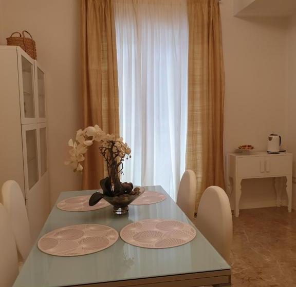 تختخواب و صبحانه Bb Suite Siracusa