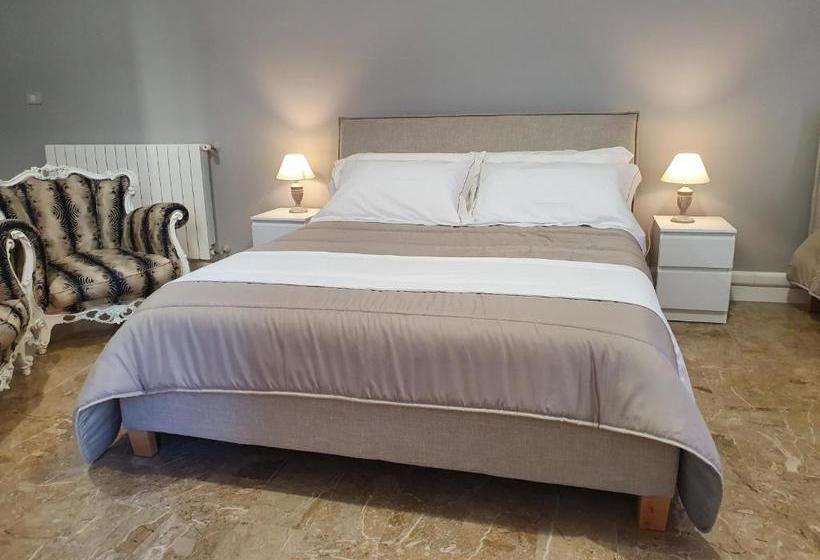 تختخواب و صبحانه Bb Suite Siracusa