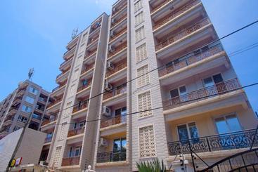 تختخواب و صبحانه Pearl At Oyster Bay