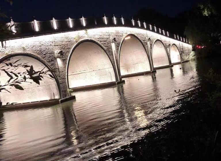 Отель 7days Inn Hangzhou Xiaoshan People`s Square Metro Station