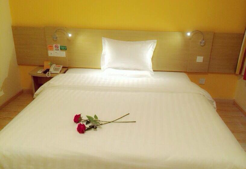 Отель 7days Inn Hangzhou Xiaoshan People`s Square Metro Station