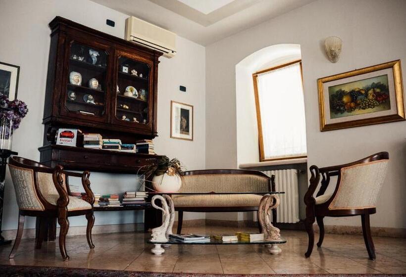 호텔 Albergo La Meridiana