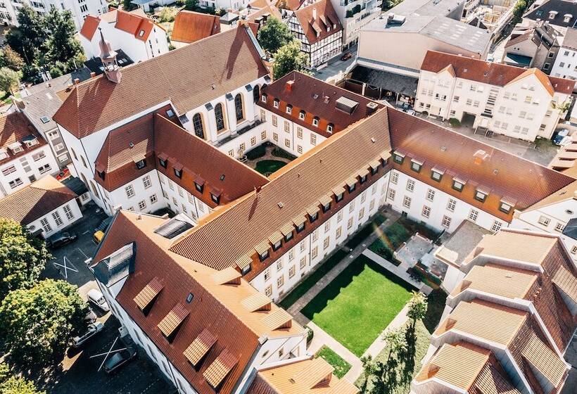 هتل Bildungs Und Tagungshaus Liborianum
