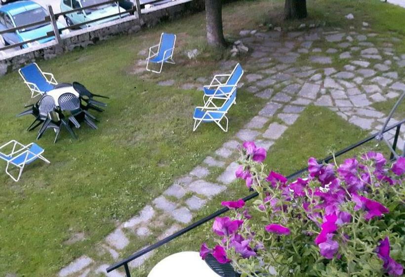 בית מלון כפרי Casa Alpina De Filippi