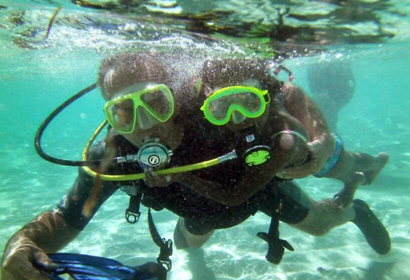 فندق Corales Punta Rusia