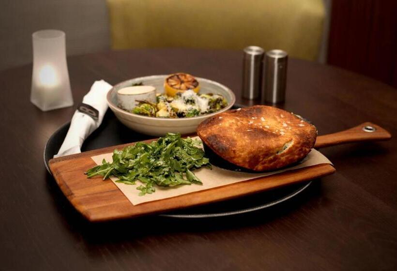 فندق Courtyard By Marriott Southington