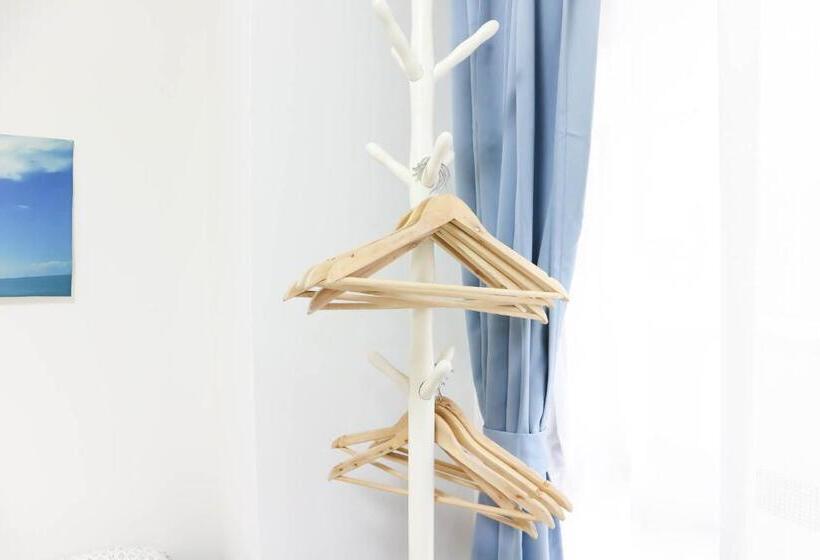 Отель Harbor Beach House