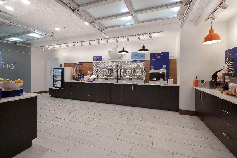 هتل Holiday Inn Express & Suites   Grand Rapids South   Wyoming, An Ihg