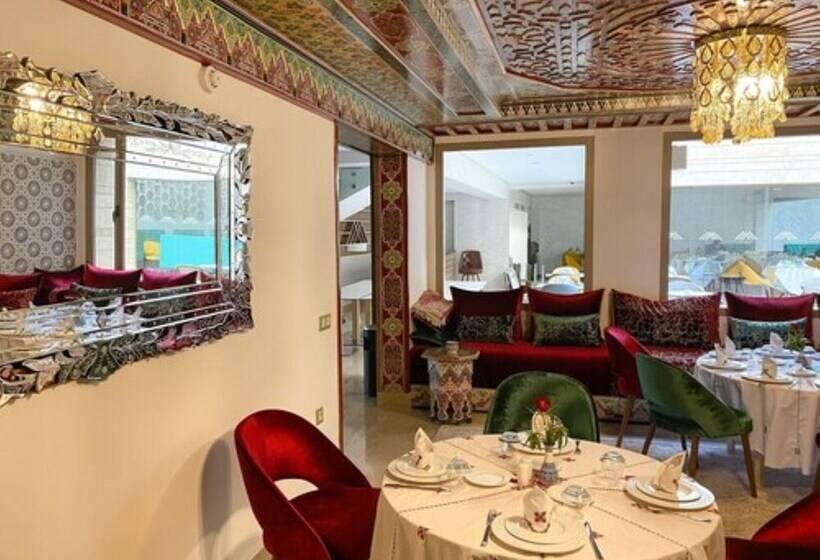 ホテル Hôtel Atlas Saiss Fès